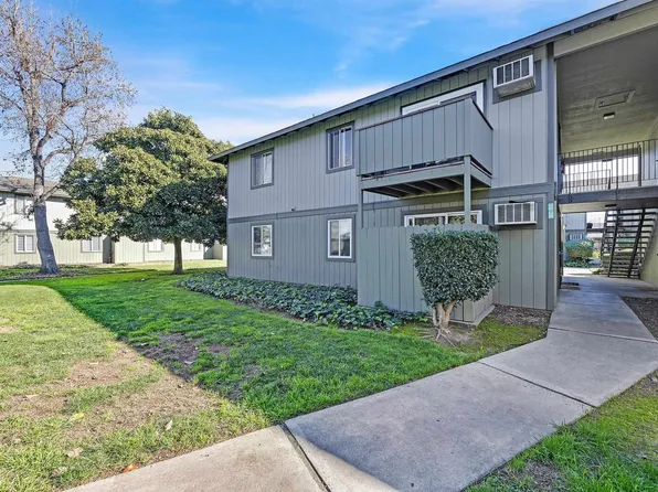 1133 Meadow Ln APT 61, Concord, CA 94520