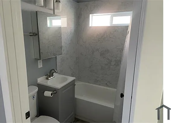5324 Belvedere St — Photo 3