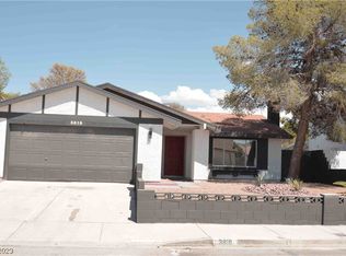 3818 Silent Hill Dr, Las Vegas, NV 89147