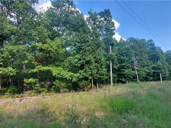 Deer Rd, Harrison, AR 72601