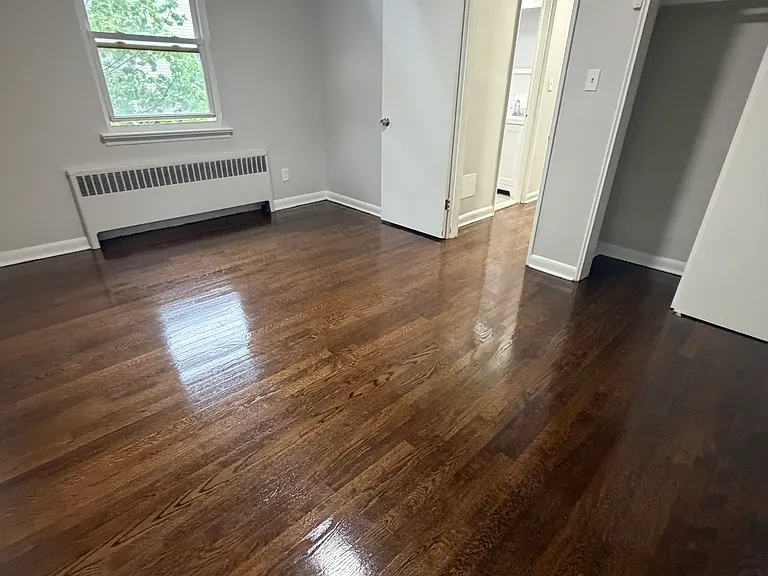 210 Broad Ave #3B — Photo 11