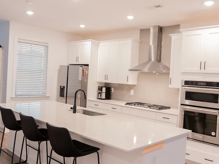 604 Amaranth Dr — Photo 14