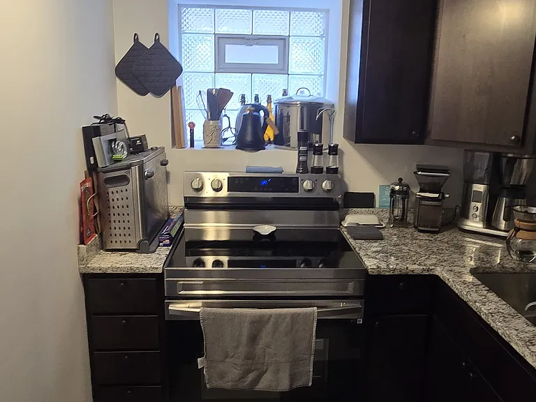 5255 N Mobile Ave #1 — Photo 2