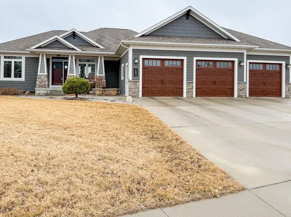 1602 Windermere Way, Brookings, SD 57006