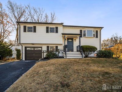 8 Jeffrey Ct, Parlin, NJ, 08859