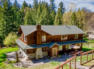 2391 Hastings Tie Rd, Mad River, CA