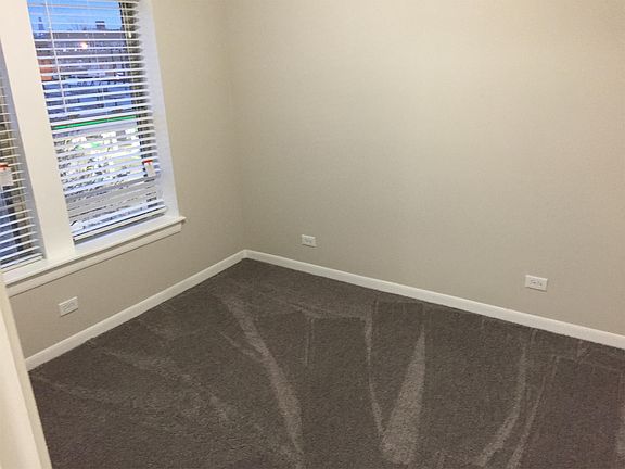 5th image of 2414 N Kilbourn Ave #2