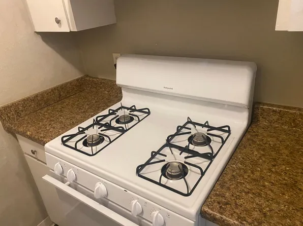 Oak Creek Apartments -small cozy complex, 8601 Fair Oaks Blvd #10, Carmichael, CA 95608