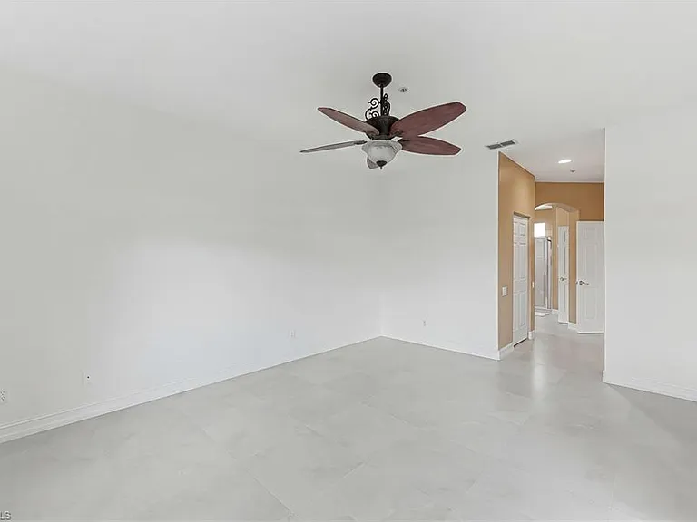 800 Carrick Bend Cir — Photo 15