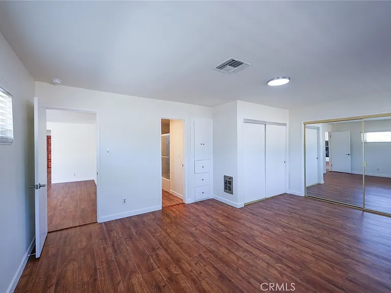 17122 Spinning Ave — Photo 12