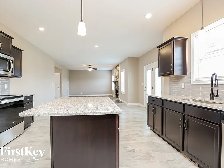 1065 Harrison Way — Photo 6