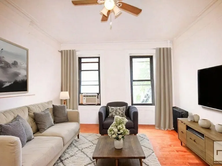 129 E 101st St #8 — Photo 3