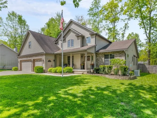 6346 Meadowbrook Dr, Mentor, OH 44060