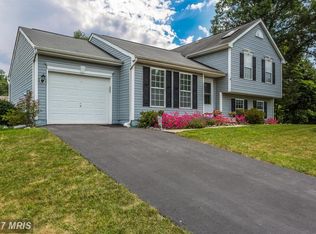 15122 Stone Ridge Dr, Greencastle, PA 17225