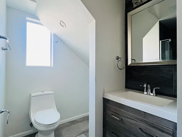 250 S Burlington Ave #250 — Photo 12