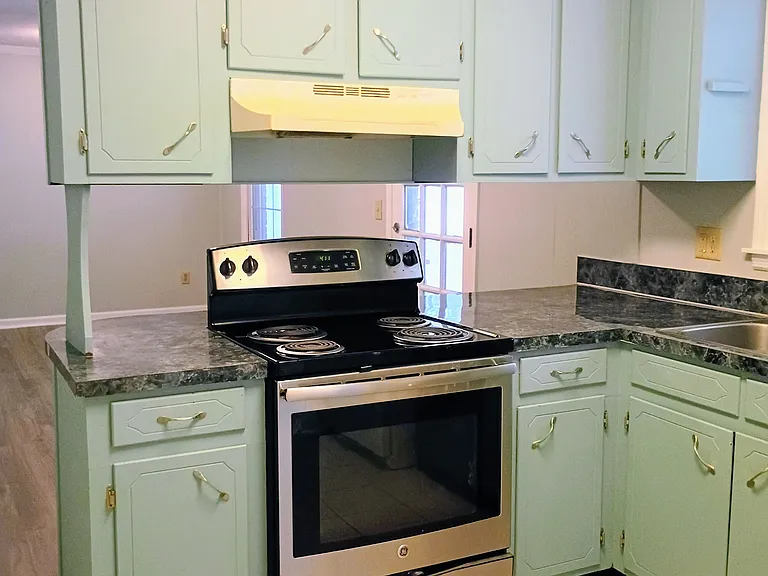 219 Judith Dr — Photo 8