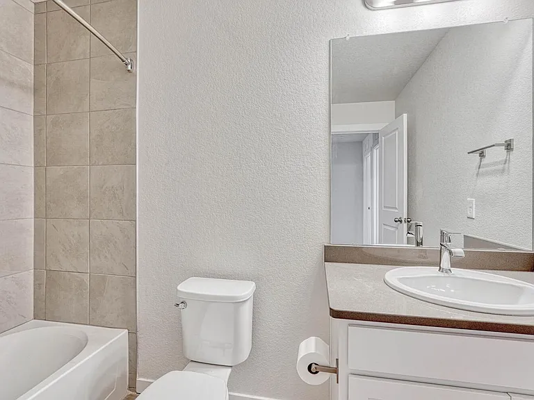 8210 Grey Bark Way — Photo 21