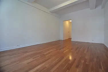 Rented by Manhattan Realty Group