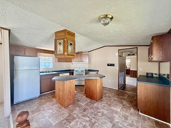 4th image of 4106 Kim Circle