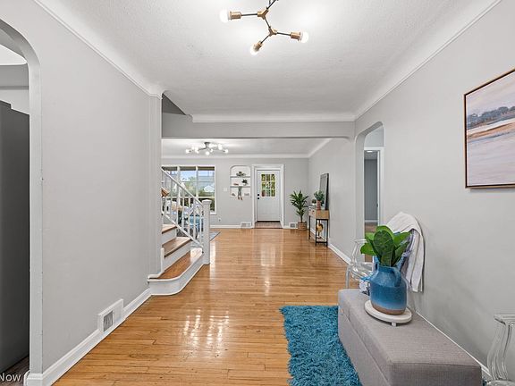 5th image of 4198 Wyncote Rd