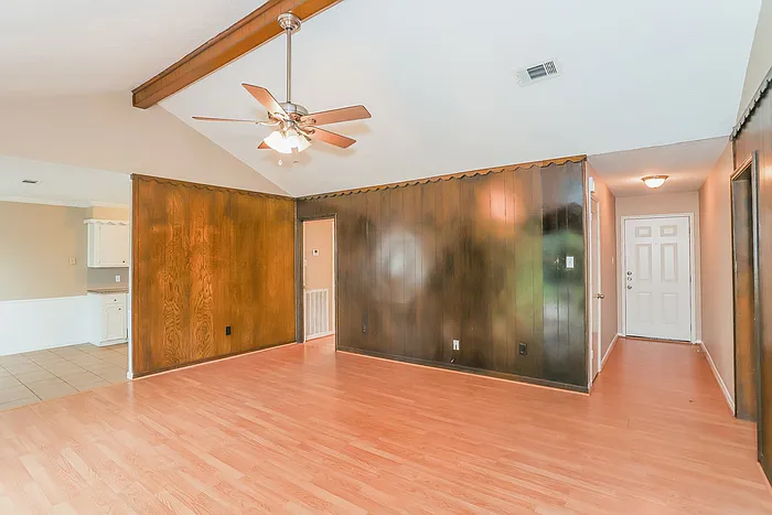 4313 Lariat Dr — Photo 3