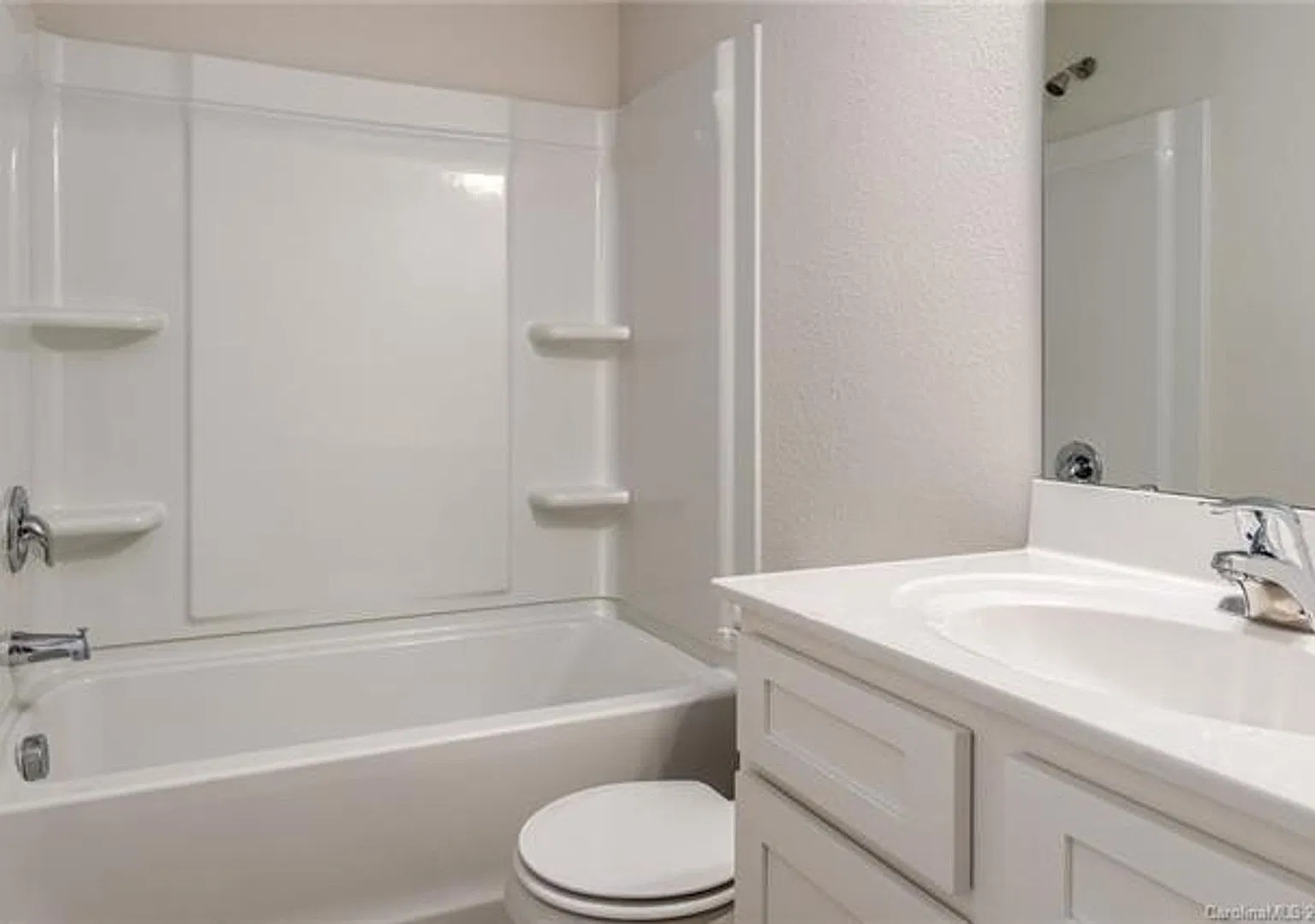Brand New 3 BR home in Kings Mountain — Photo 2