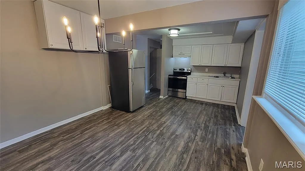 4 bed, 1.5 bath, 1736 sqft, $1,650 — Photo 4