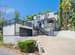 5245 Elvira Rd, Woodland Hills, CA 91364