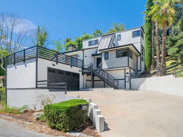 5245 Elvira Rd, Woodland Hills, CA 91364