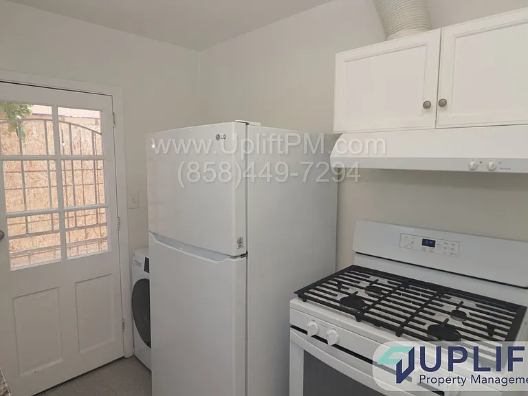 3011 Boston Ave — Photo 6