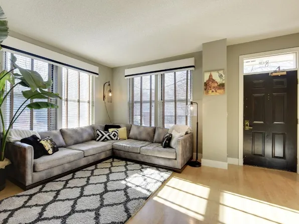 560 2nd St N #128, Minneapolis, MN 55401