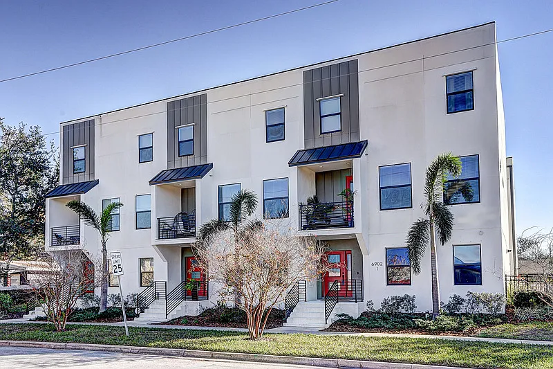 6902 S Macdill Ave #1