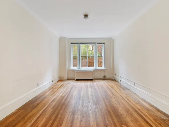 40 East 83rd Street image 8 of 13