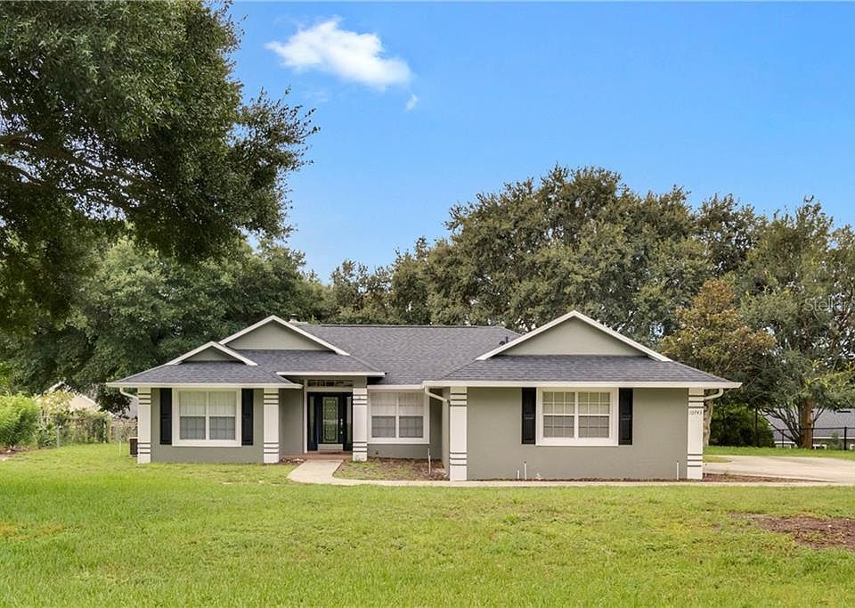 1st image of 10743 Lake Hill Dr
