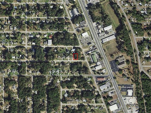 4th image of 916 Spruce St