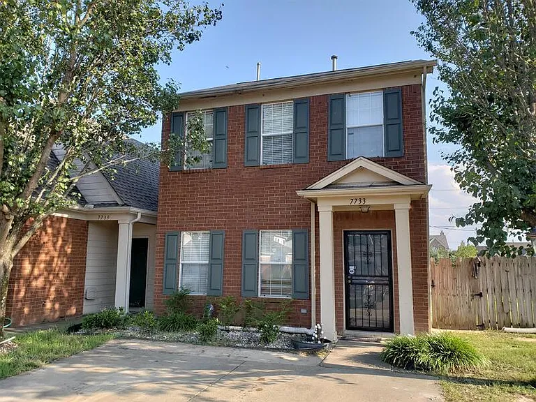 7733 Lipscomb Dr — Photo 10