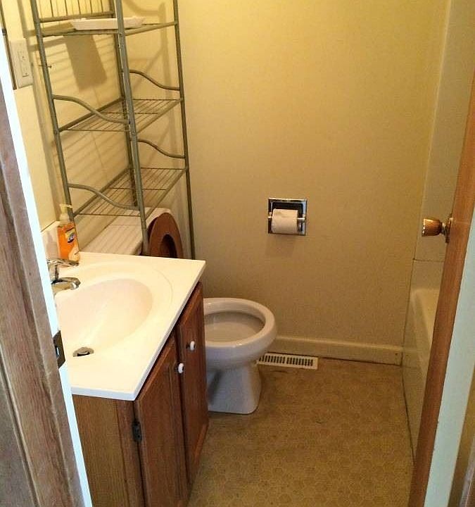 2nd image of 27 Blodgett St