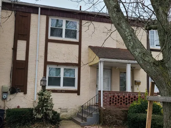 13509 222nd St, Springfield Gardens, NY 11413