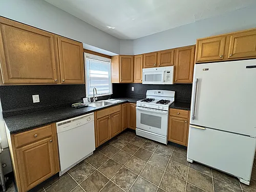 717 1st St Photo 1 717 1st St Photo 1