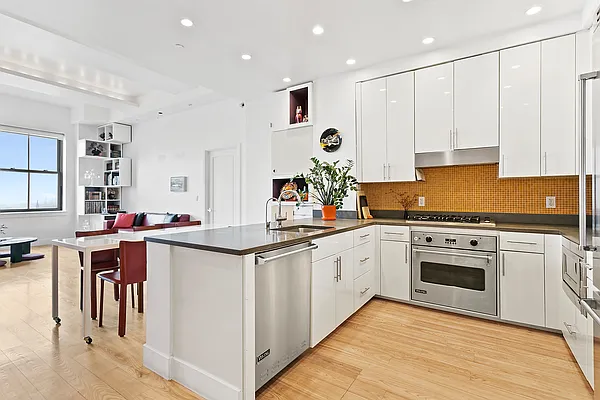 Rented by Compass | media 4