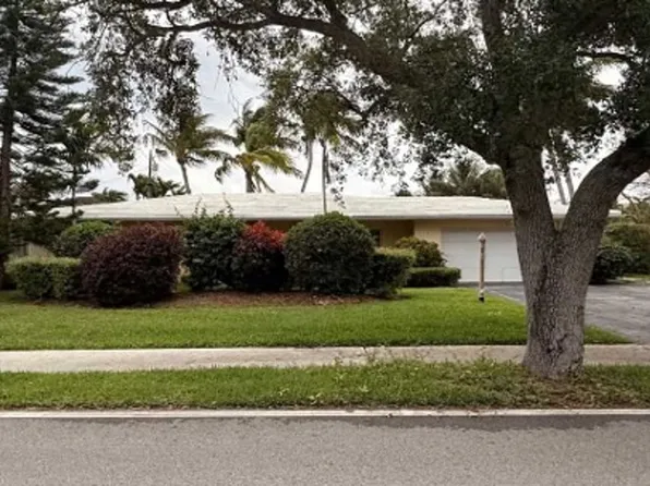 2600 NE 36th St, Lighthouse Pt, FL 33064