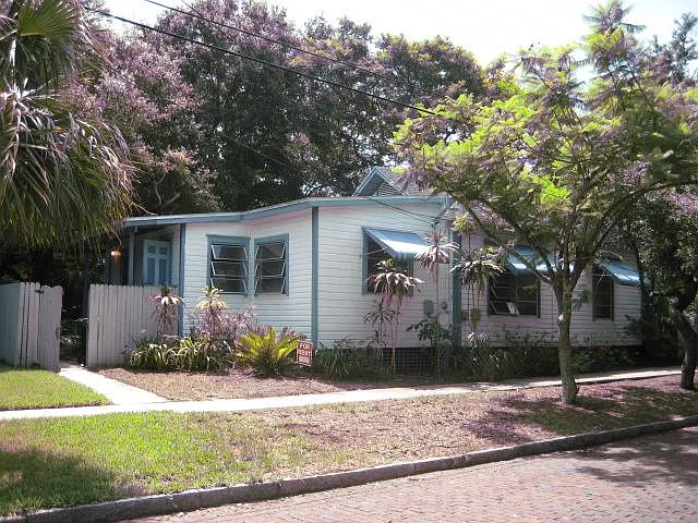 3 bed, 1408 sqft, $2,800 — Photo 3