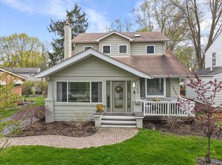 709 Spring Dr, Northville, MI 48167