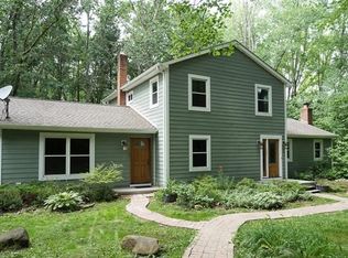 13505 Riker Rd, Chelsea, MI 48118