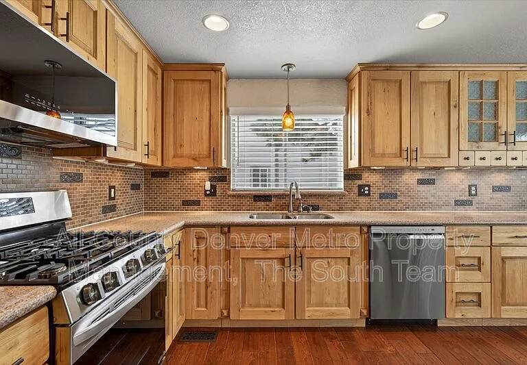 19721 E Stanford Dr — Photo 9