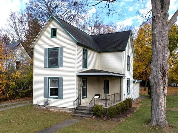 202 Haverling St, Bath, NY 14810