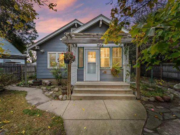 20 Columbia Ave SE, Saint Cloud, MN 56304