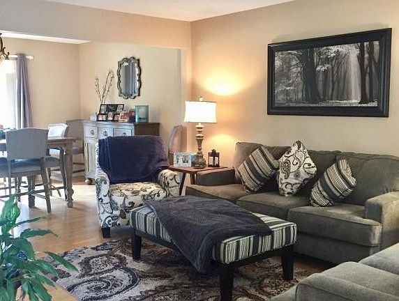 4th image of 1725 Lakeview Dr #22