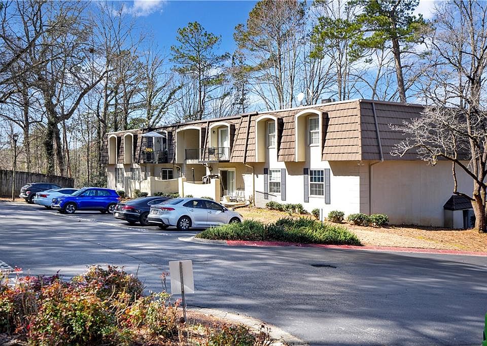 1st image of 725 Dalrymple Rd APT 8I