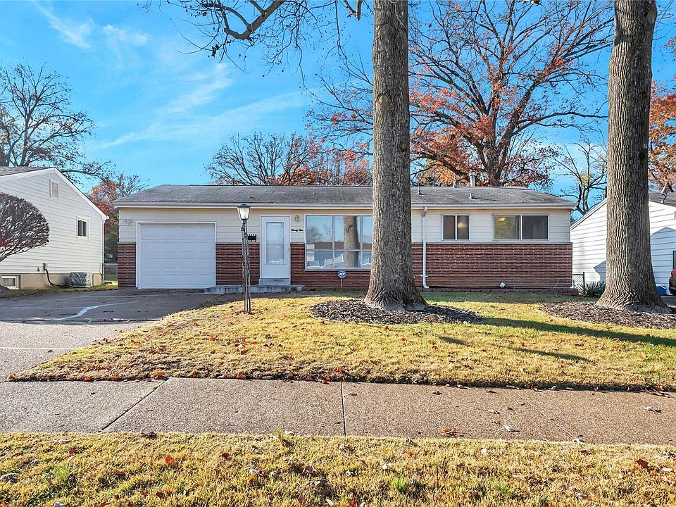 1st image of 95 Lynn Meadows Ln